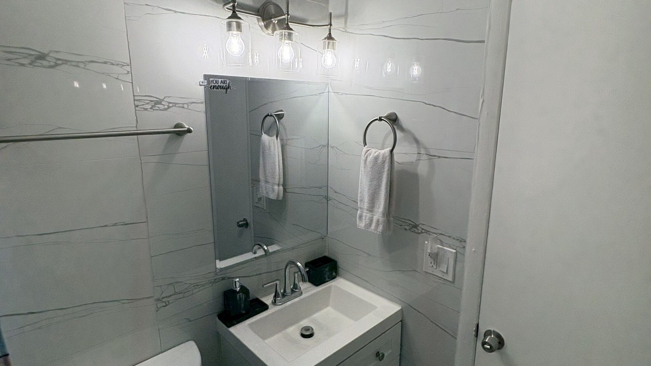 Photo of Bathroom in Hollywood