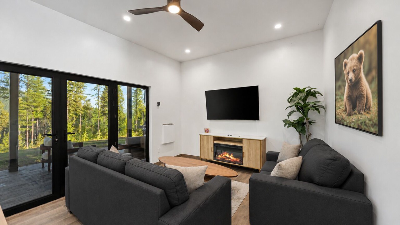 Photo of Livingroom in Martin City