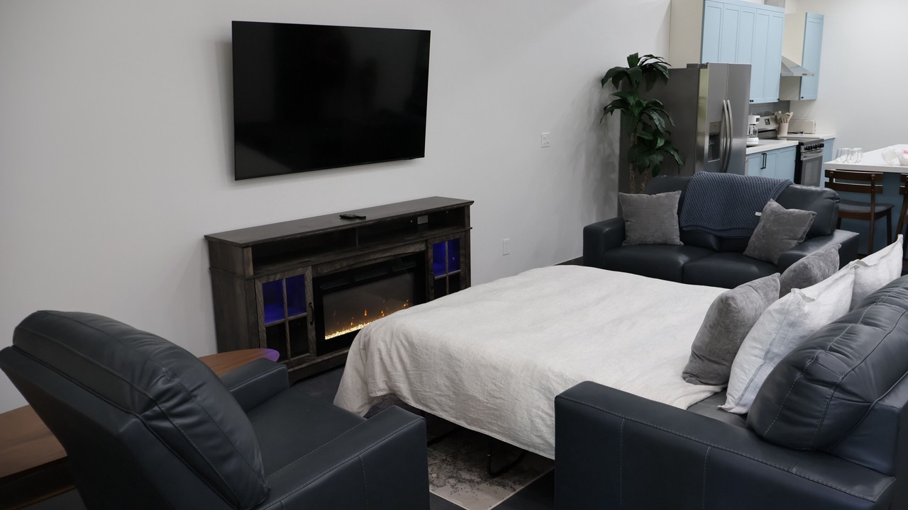 Photo of Bedroom in Martin City