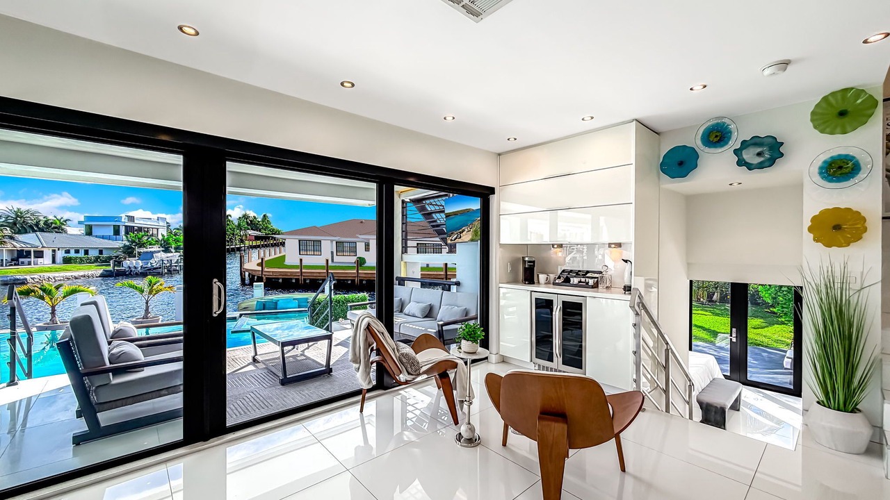 Photo of Livingroom in Pompano Isles