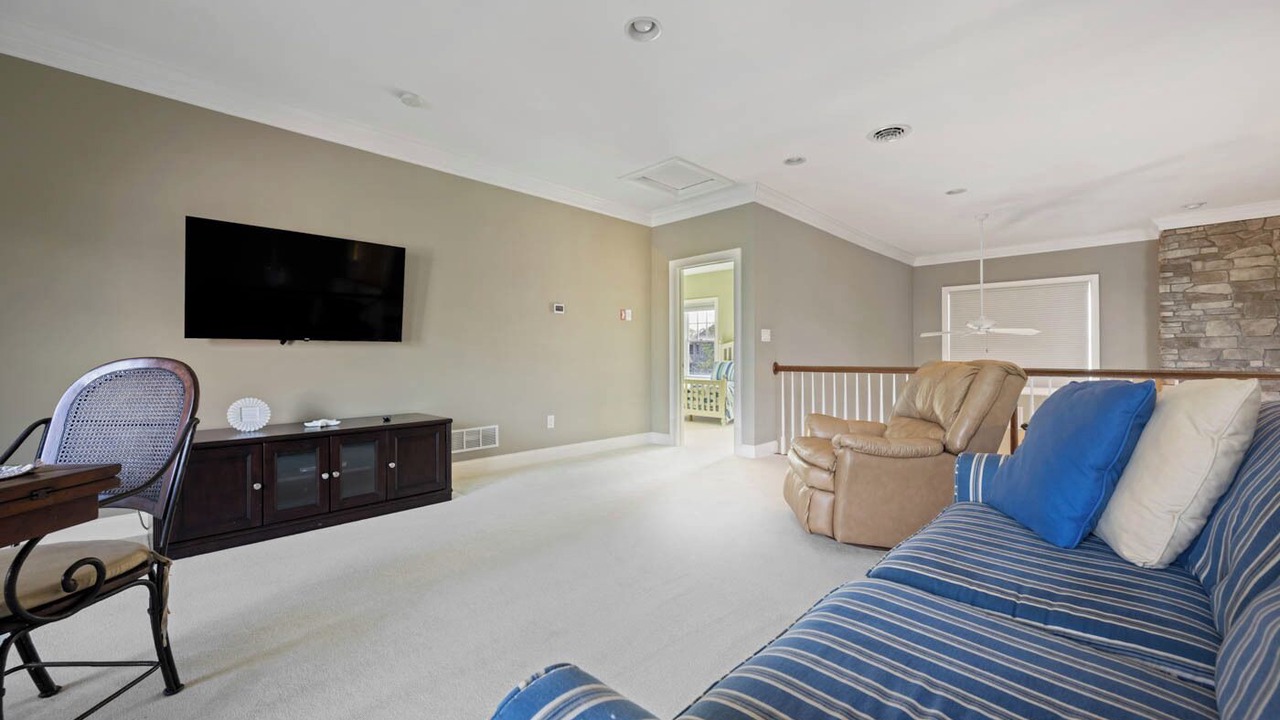 Photo of Livingroom in Long Neck