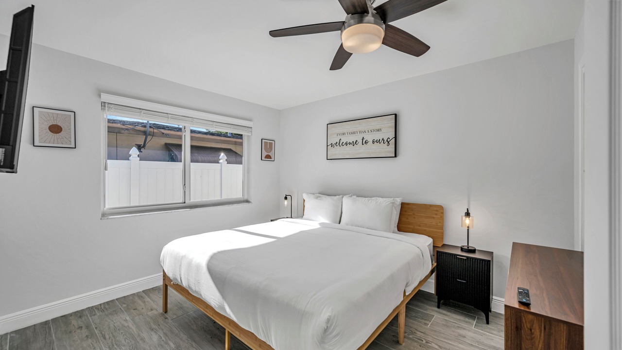 Photo of Bedroom in Imperial Point