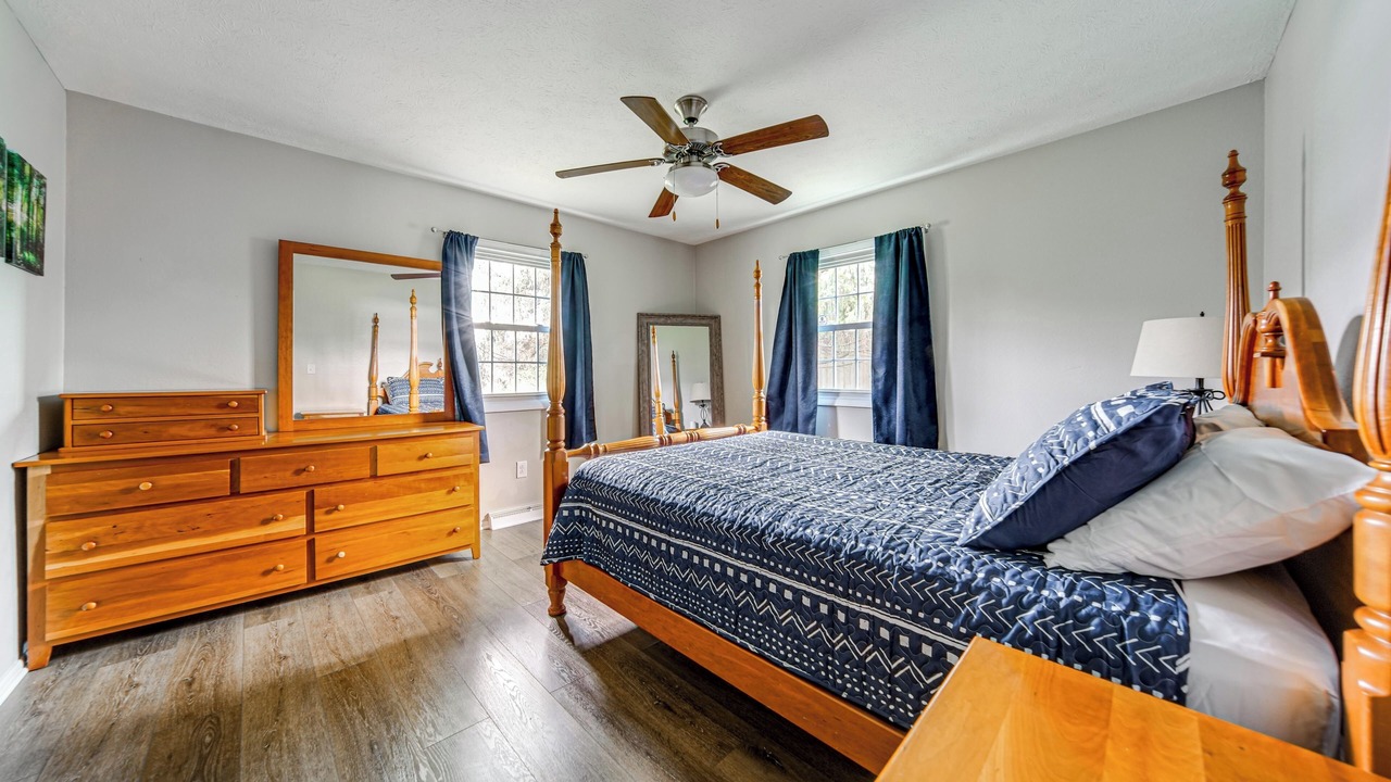 Photo of Bedroom in Austinburg