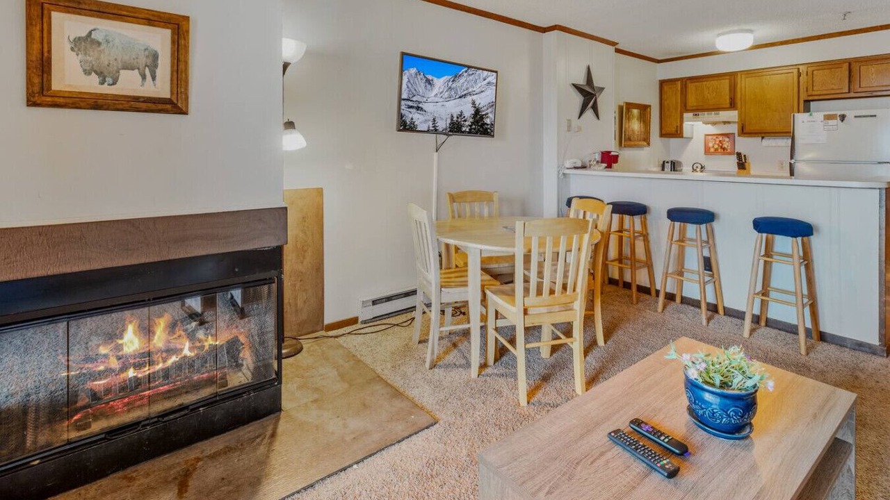 Photo of Bedroom in Snowshoe