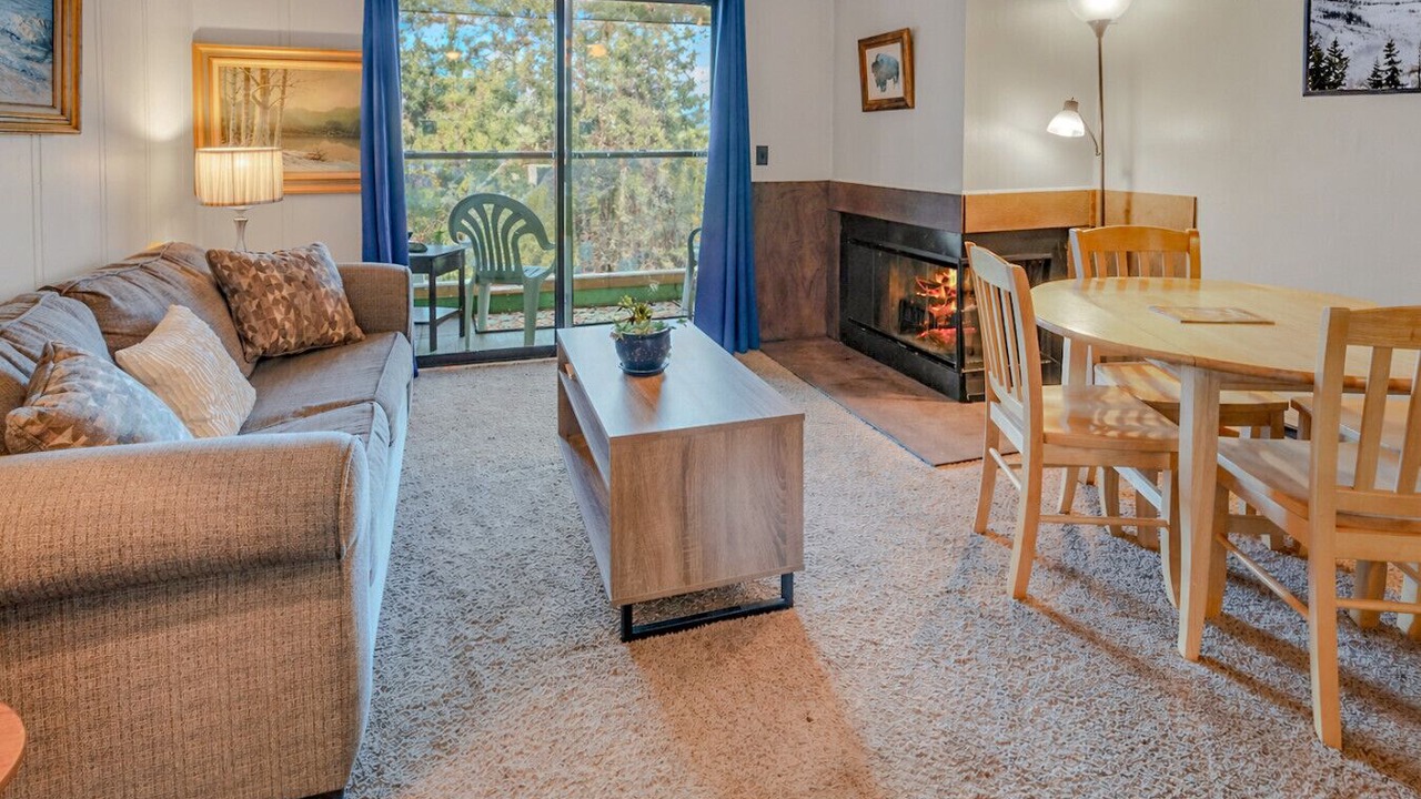 Photo of Bedroom in Snowshoe