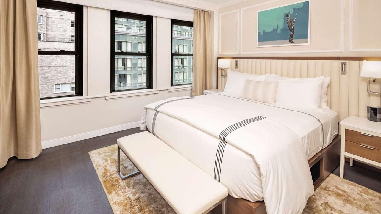Photo of Bedroom in Central Park South