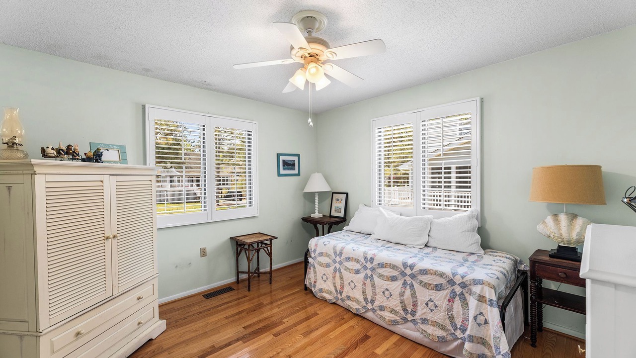 Photo of Bedroom in Bethany Beach