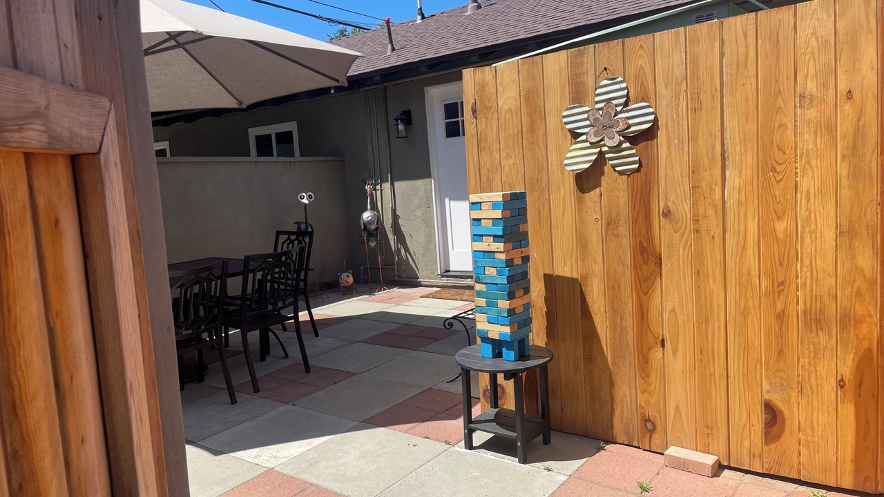 Photo of Outdoor in Valley Village