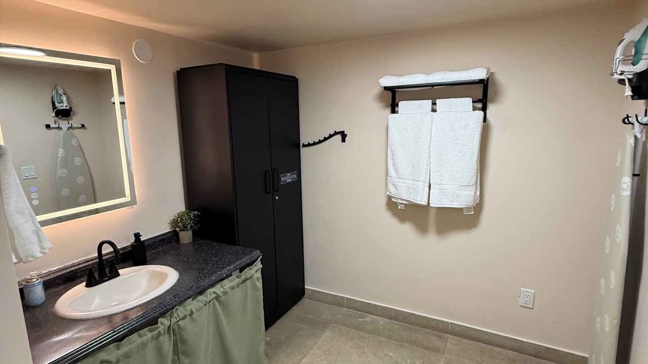 Photo of Bathroom in Hallandale Beach