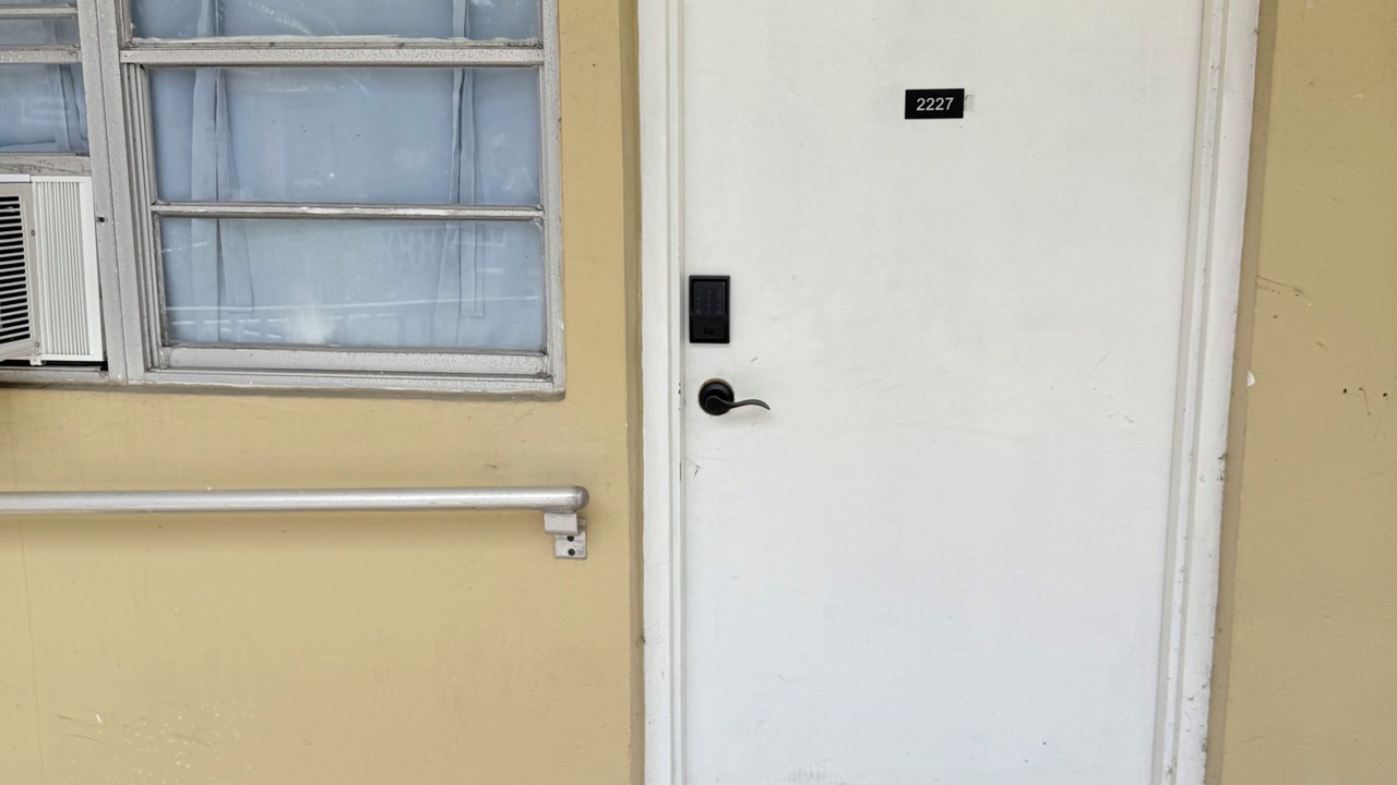 Photo of Outdoor in Hallandale Beach