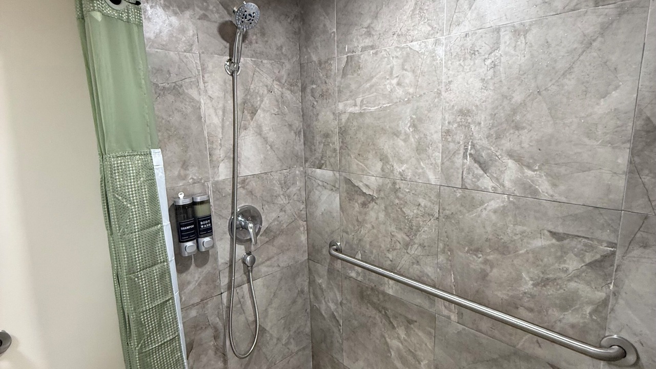 Photo of Bathroom in Hallandale Beach