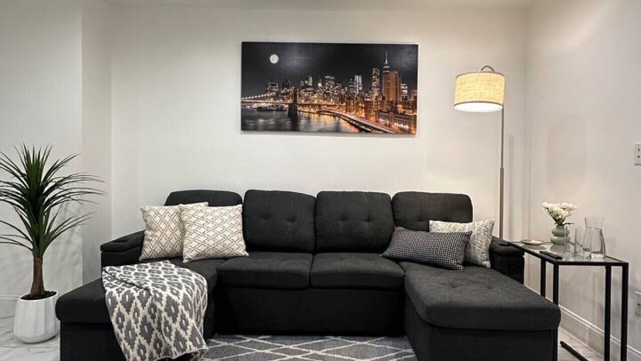 Photo of Livingroom in Weehawken