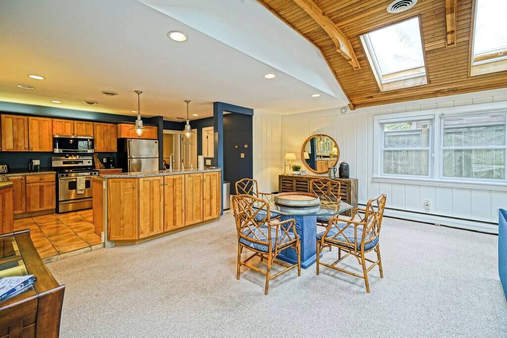 Photo of Kitchen in Historic District