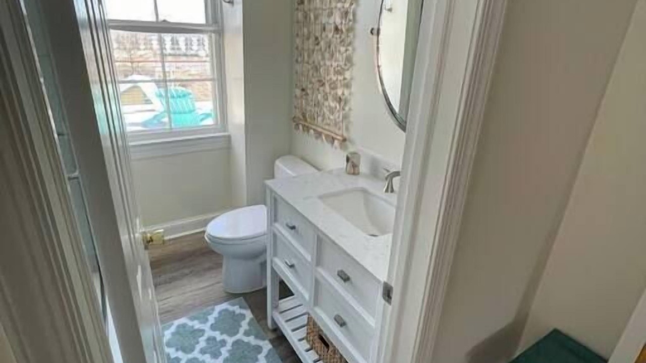 Photo of Bathroom in Historic District