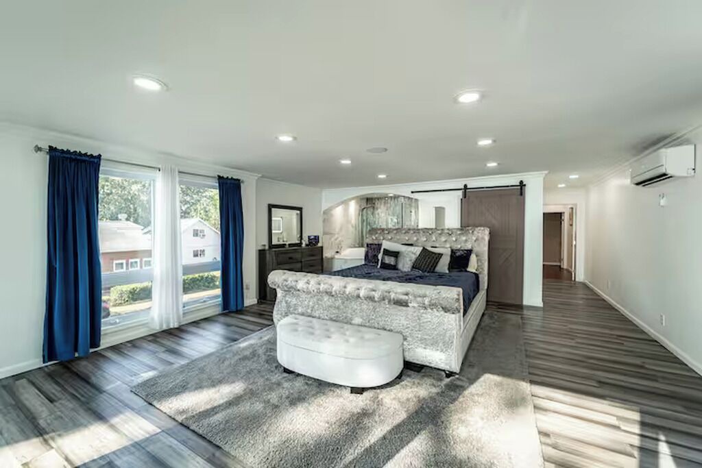 Photo of Bedroom in North Beach