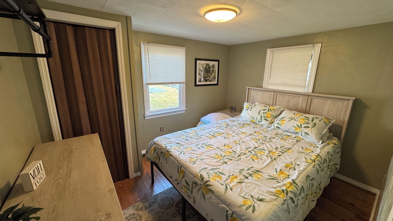 Photo of Bedroom in Broadkill Beach