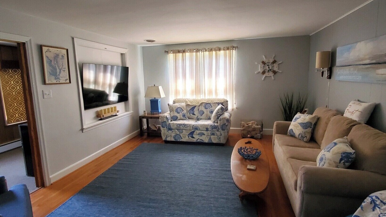 Photo of Livingroom in Rock Hall