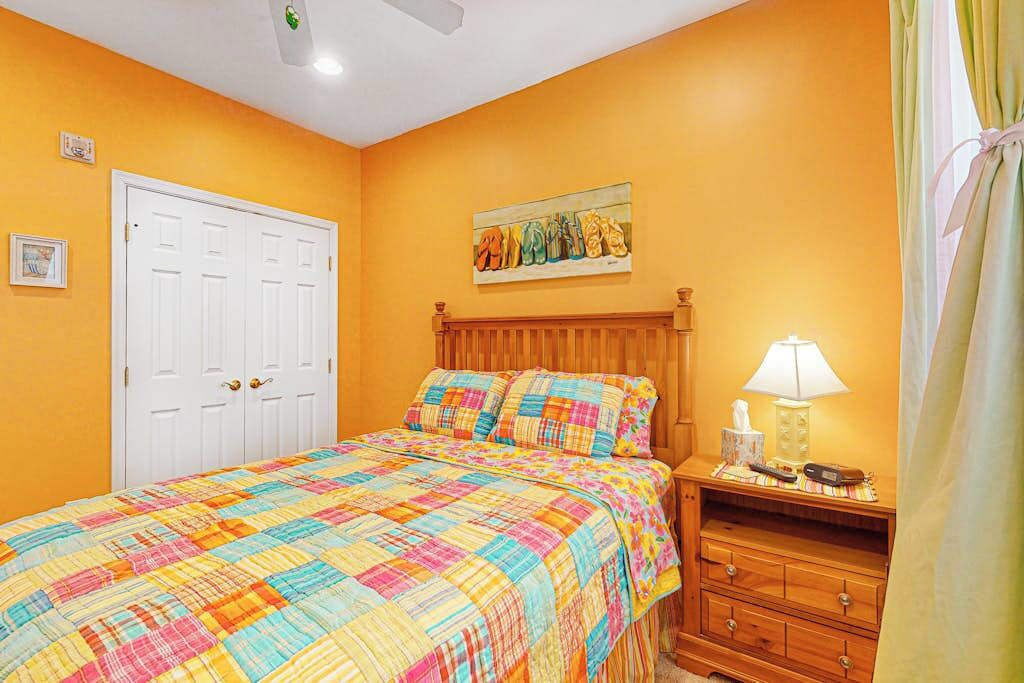 Photo of Bedroom in Sunset Island
