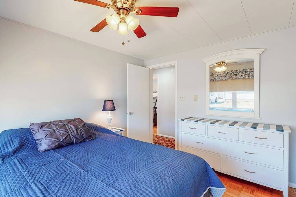Photo of Bedroom in West Ocean City