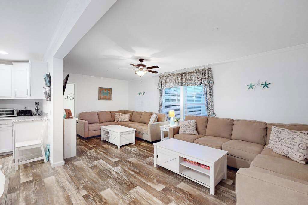 Photo of Livingroom in Montego Bay