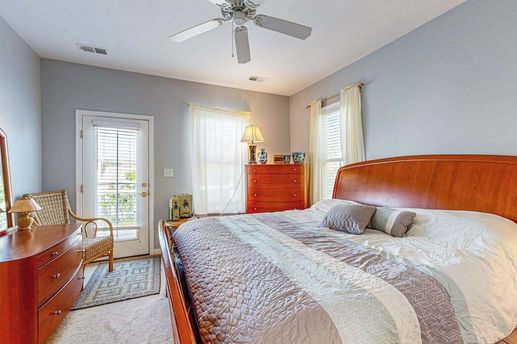 Photo of Bedroom in Sunset Island