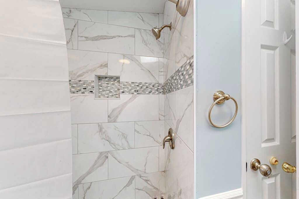 Photo of Bathroom in Assateague Pointe