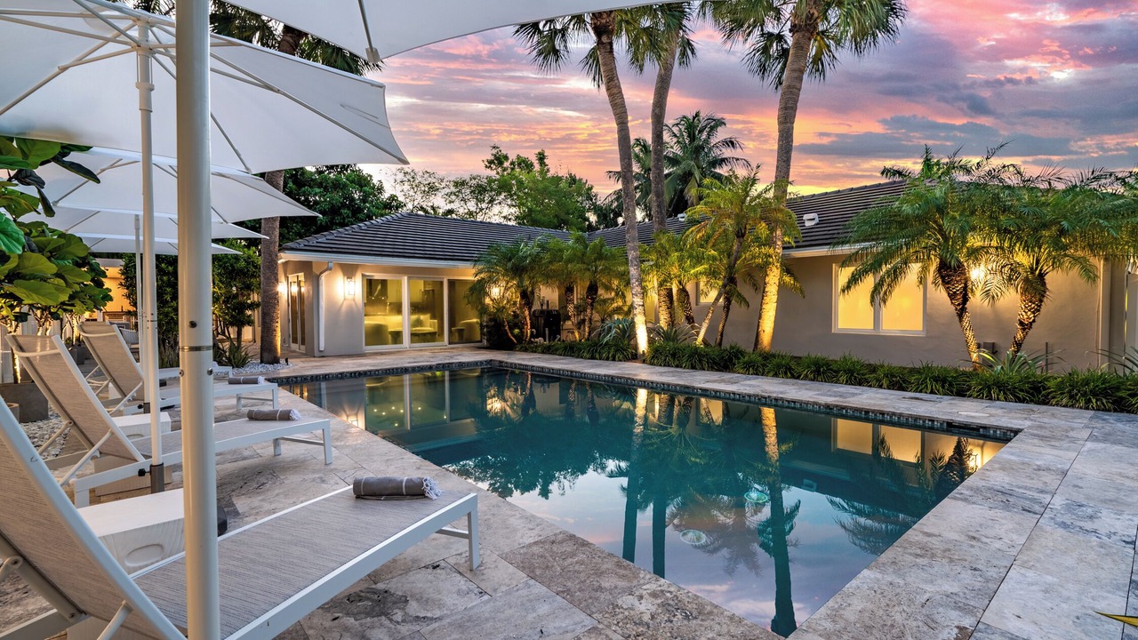 Photo of Outdoor in Lauderdale Beach