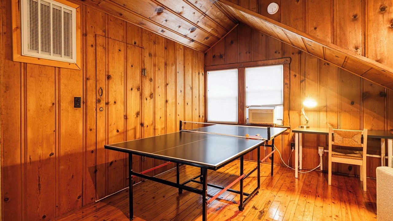 Photo of Bedroom in Lusby