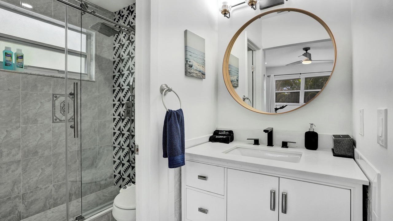 Photo of Bathroom in Edgewood
