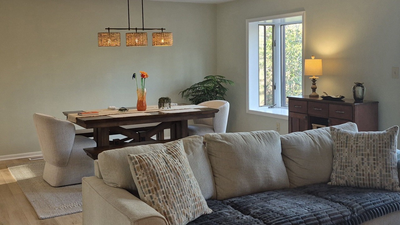 Photo of Livingroom in Lancaster