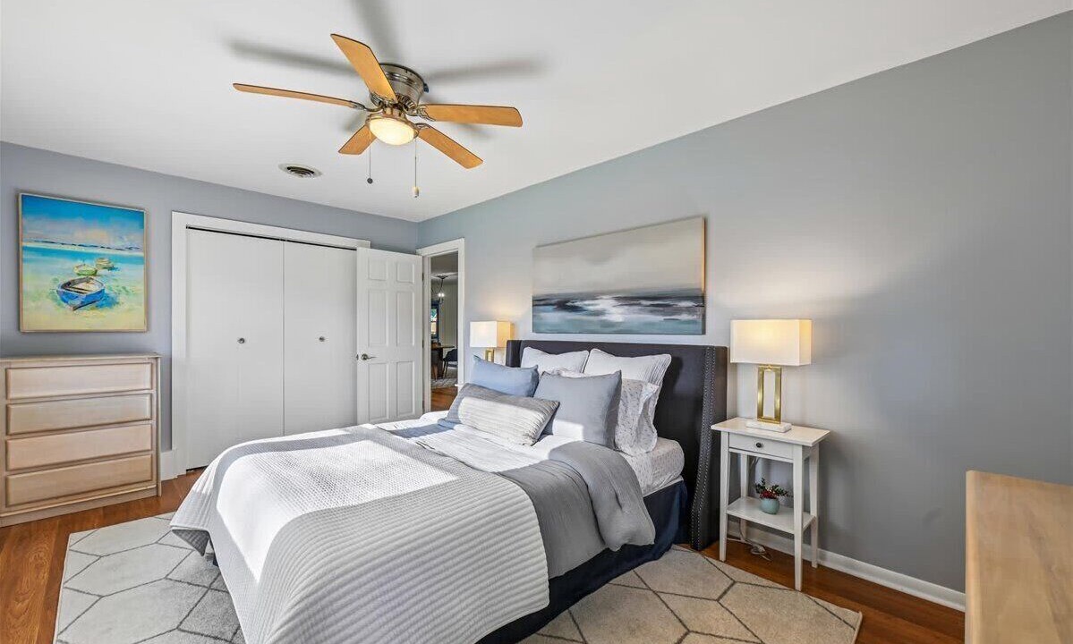 Photo of Bedroom in North Beach