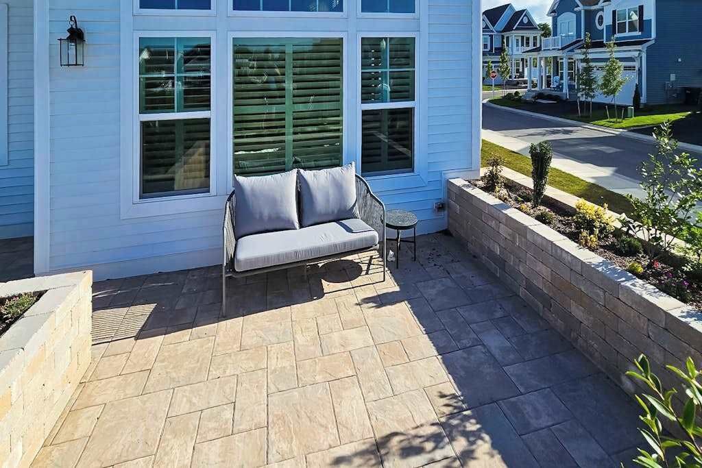Photo of Patio Balcony in Cedar Neck