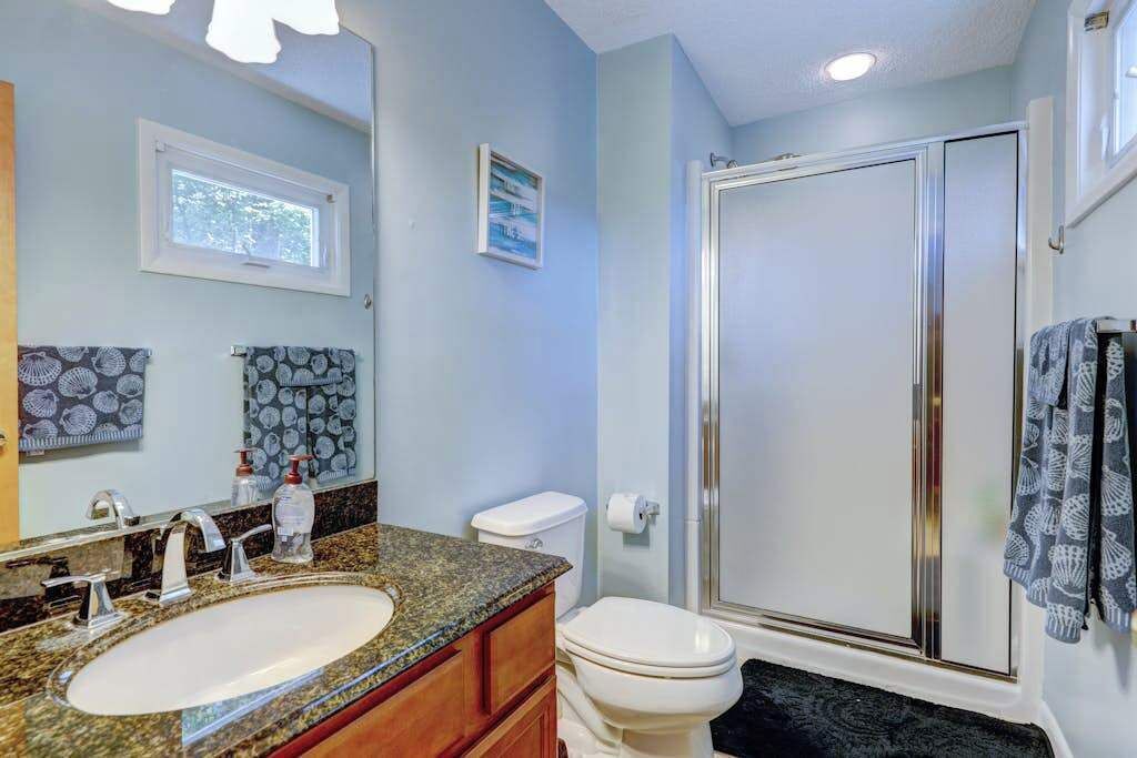 Photo of Bathroom in Sandpiper Pines