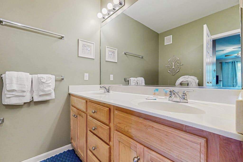 Photo of Bathroom in Sun Ridge