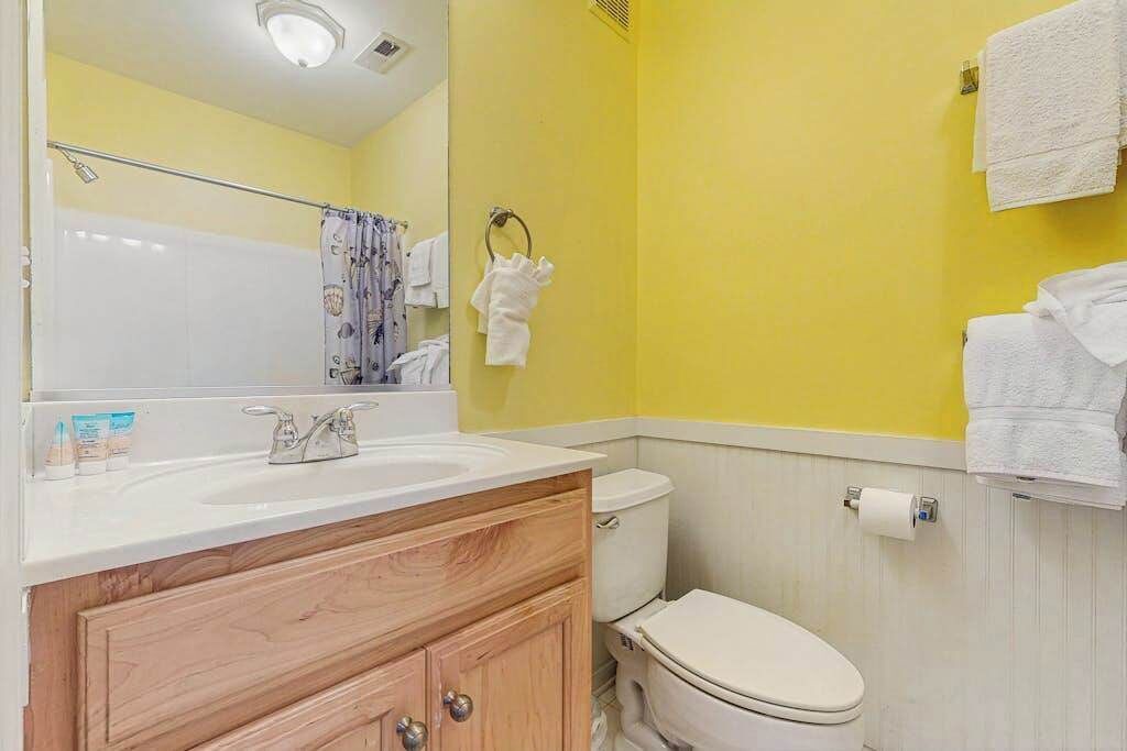 Photo of Bathroom in Sun Ridge