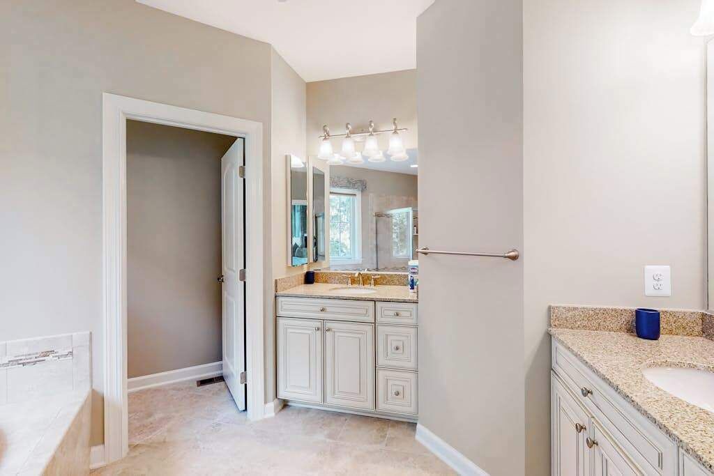 Photo of Bathroom in The Commons
