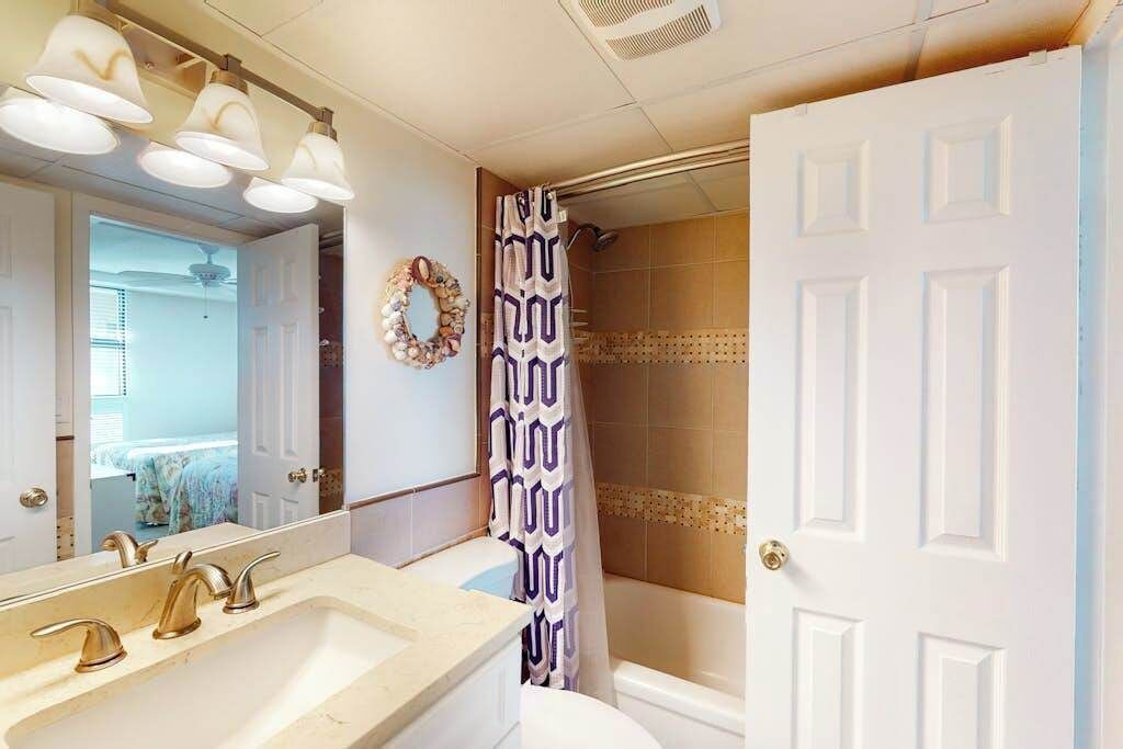 Photo of Bathroom in Bethany Beach