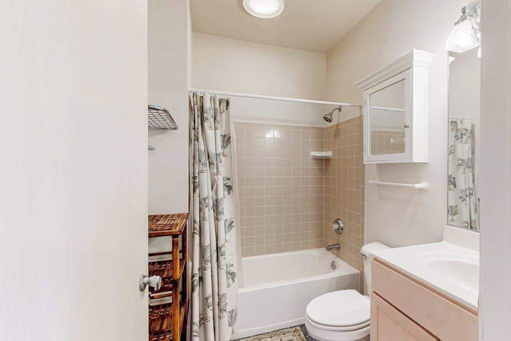 Photo of Bathroom in Ocean View