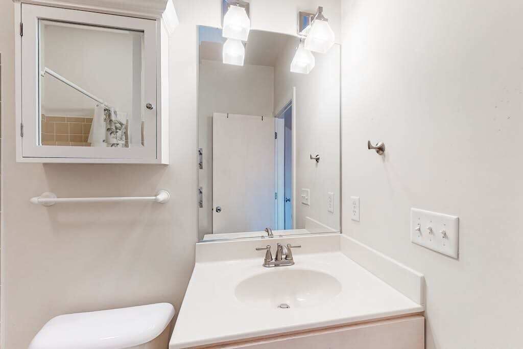 Photo of Bathroom in Ocean View