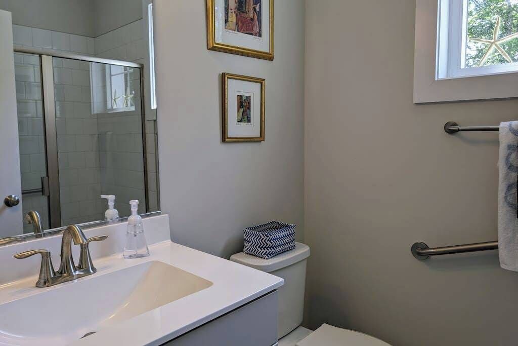 Photo of Bathroom in Bethany Beach