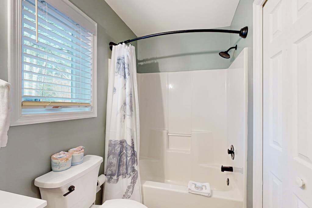 Photo of Bathroom in Sandpiper Pines