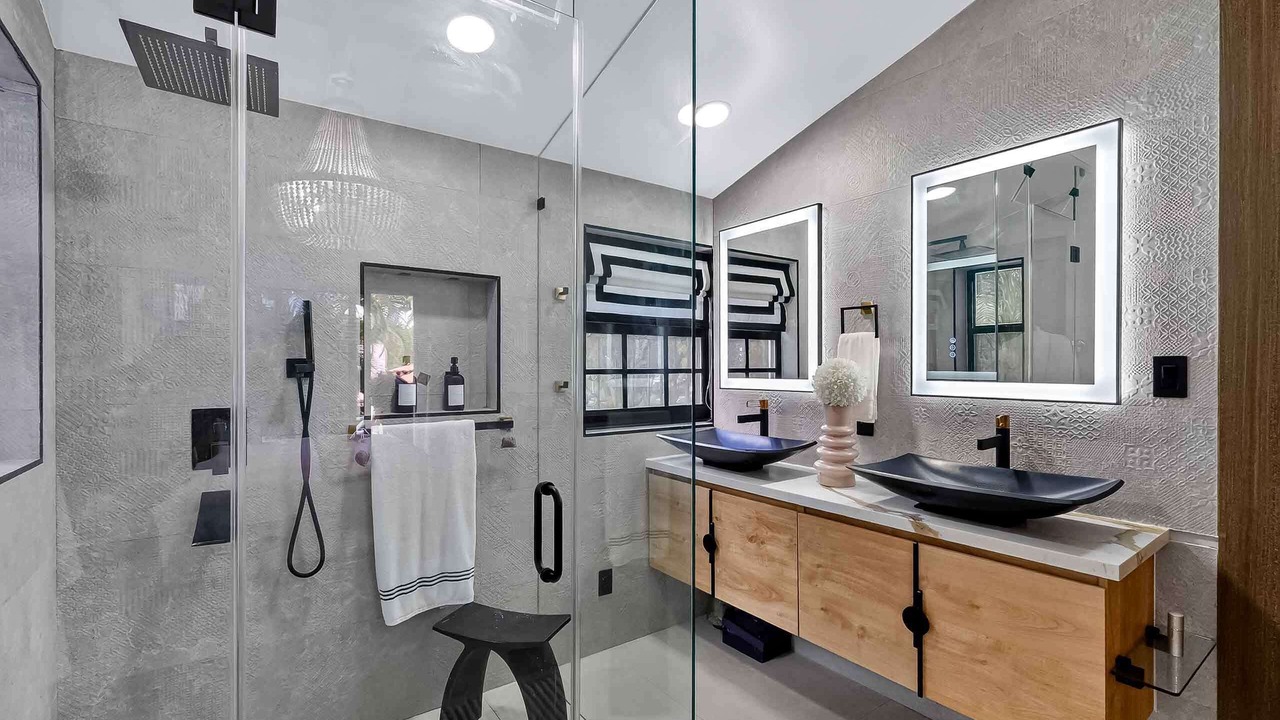 Photo of Bathroom in Miami Shores