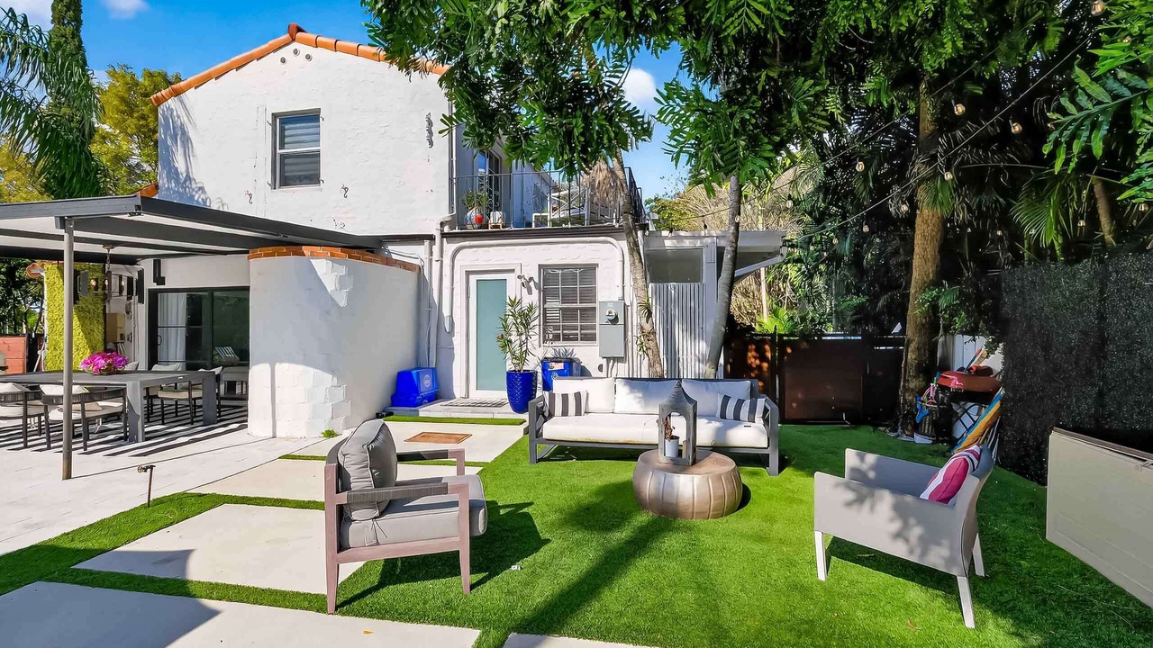 Photo of Outdoor in Miami Shores