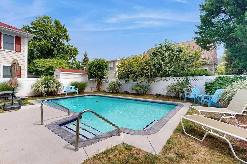 Photo of Outdoor in Country Club Estates