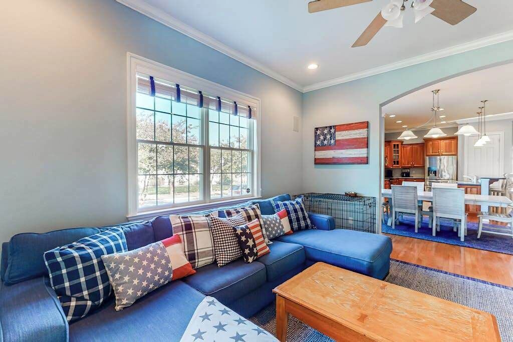 Photo of Livingroom in The Commons