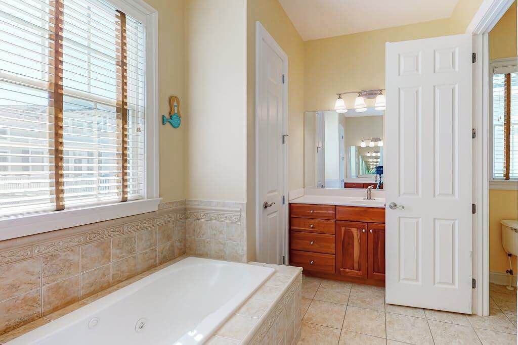 Photo of Bathroom in The Commons