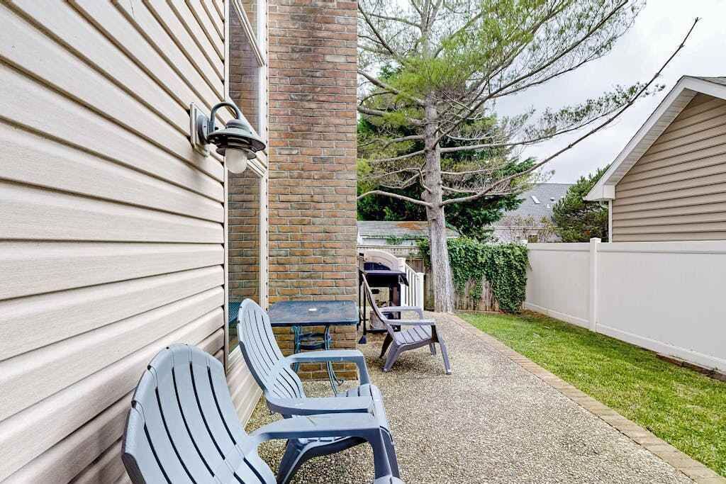 Photo of Patio Balcony in Country Club Estates