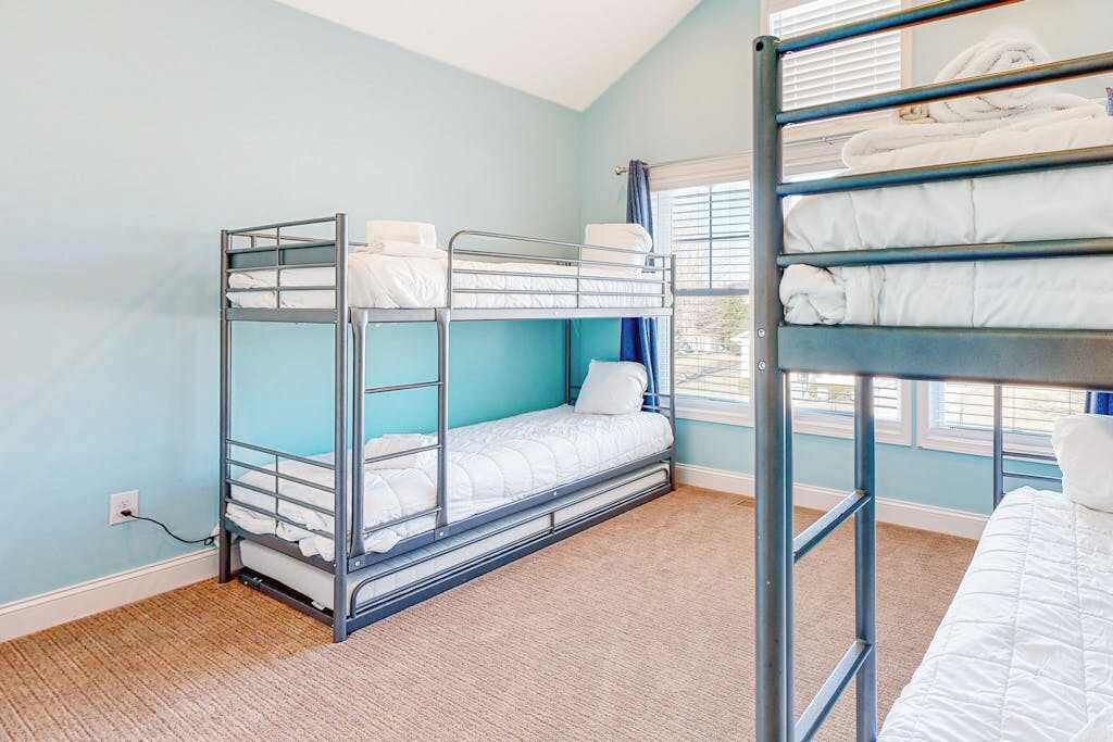 Photo of Bedroom in Country Club Estates
