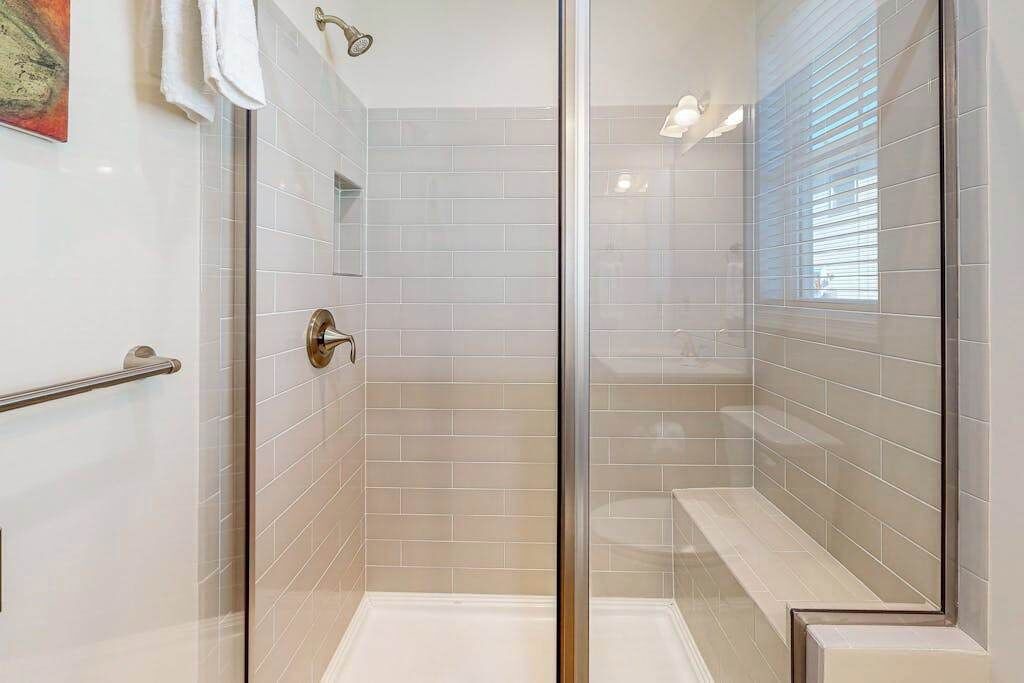 Photo of Bathroom in Country Club Estates