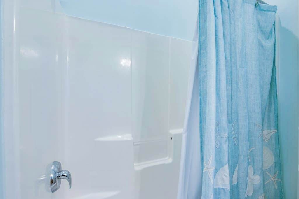 Photo of Bathroom in Bayside Village